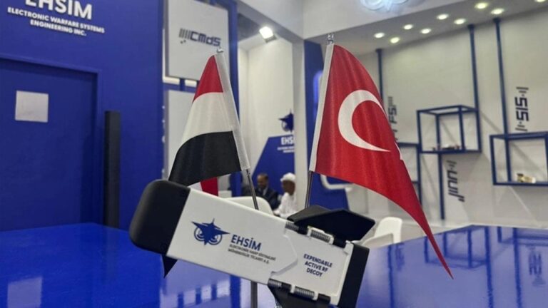 turk-savunma-sanayisinden-dev-adim-minyatur-elektronik-harp-sistemleri-edex-2025te-dunya-sahnesinde-ewJEmD4P.jpg