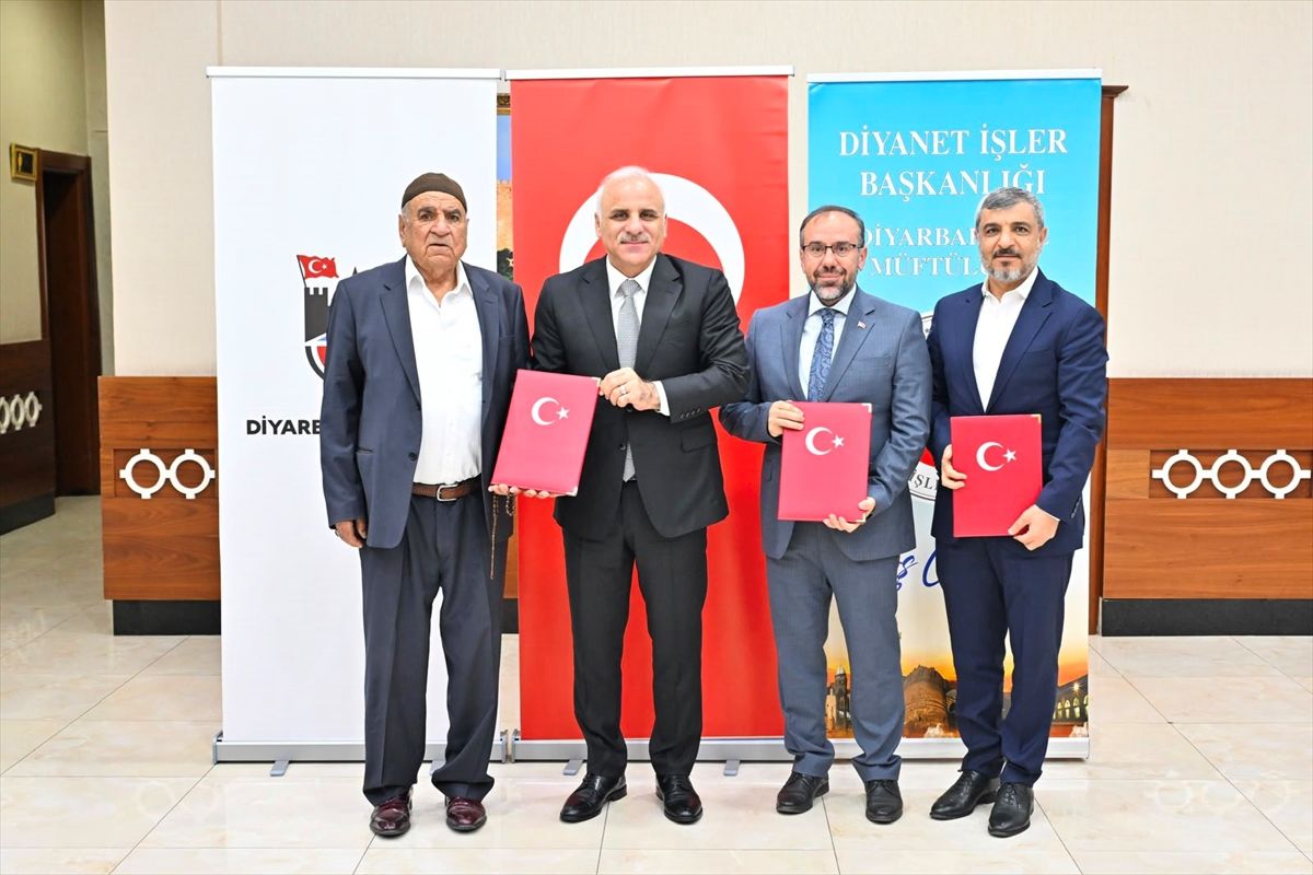 Diyarbakır’da İki Yeni Cami ve Külliye Protokolü İmzalandı