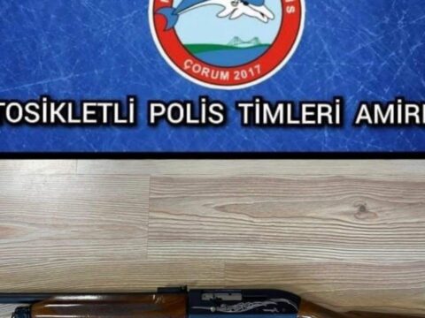 Corumda polisten dev huzur ablukasi aranan firariler ve cephanelik yakalandi 1YBQ4RXr